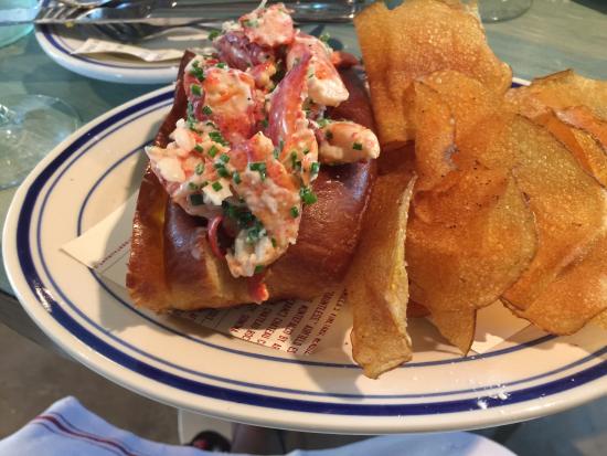 The Optimist signature dishes Lobster Roll
Shrimp a La Plancha
Duck Fat Poached Swordfish